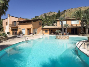 Exclusive luxury villa in Agrigento with private pool Jacuzzi and BBQ